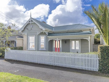 85 Burnley Terrace, Sandringham, Auckland