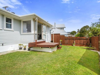 5 Cara Crescent, Paparangi, Wellington