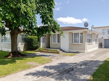 73 College Street, Awapuni, Palmerston North