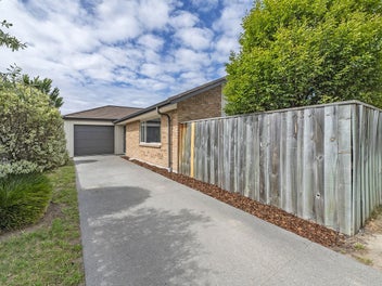 70 Mary Ellen Street, Pegasus, Pegasus