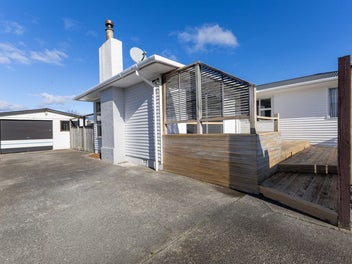34 Raglan Avenue, Cloverlea, Palmerston North
