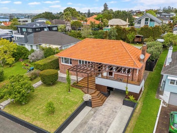 33 Carnarvon Avenue, Glendowie, Auckland
