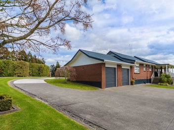 140 Kaipara Road, Papakura, Papakura