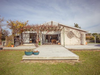 93 Cemetery Road, Sanson, Palmerston North