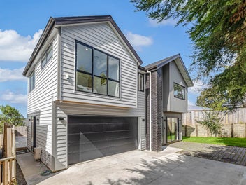 8C Willow Way, Sunnyhills, Auckland