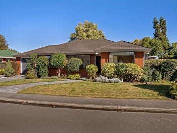 1/3 Netherby Lane, Shirley, Christchurch