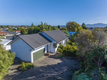 69 Amohia Street, Paraparaumu