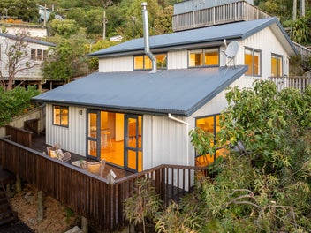 89 Reserve Terrace, Lyttelton, Lyttelton