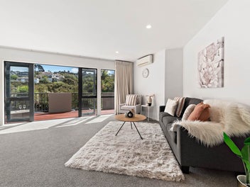 1/19 Langana Avenue, Browns Bay, Auckland