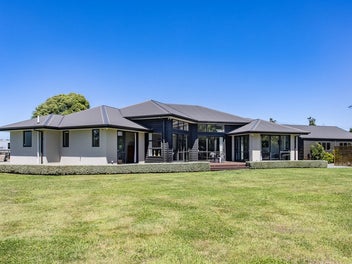 33 Langes Road, Marshland, Christchurch