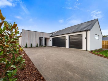 22 Greenslade Drive, Lincoln, Lincoln