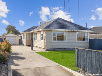 405 Breezes Road, Aranui, Christchurch