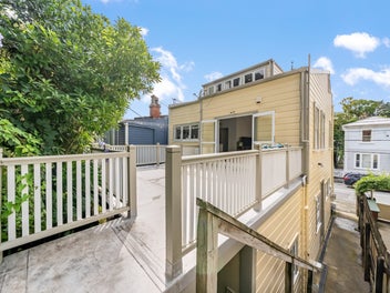 330 Tinakori Road, Thorndon, Wellington