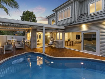 205 Hurstmere Road, Takapuna, Auckland
