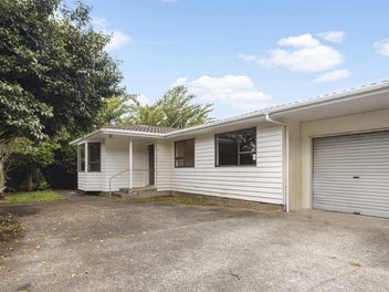 2/14 Nathan Street, Tawa, Wellington