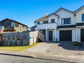 9 Jaunpur Crescent, Broadmeadows, Wellington