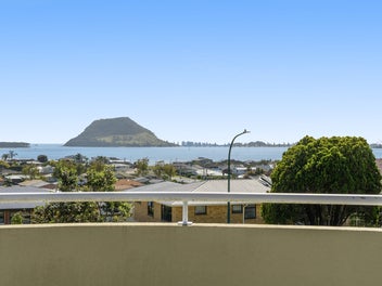 24 Tirinui Crest Road, Otumoetai, Tauranga
