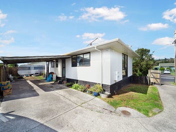 1/88 Parrs Cross Road, Henderson, Auckland