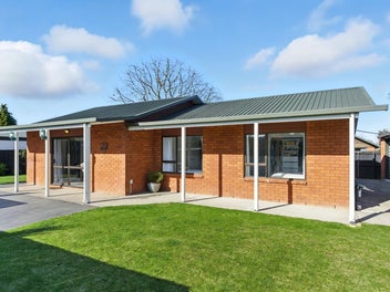 3B Cobden Place, Woodend, Woodend