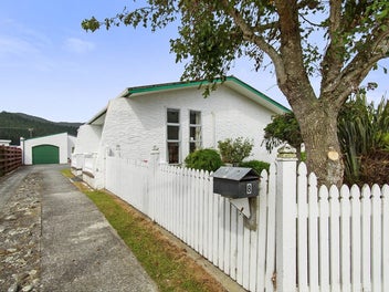 1/8 Kew Grove, Wainuiomata, Lower Hutt