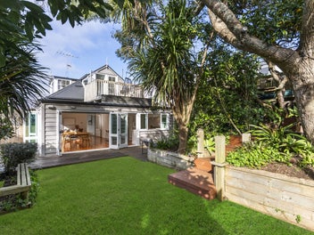 19 St Aubyn Street, Devonport, Auckland