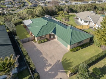 54 Mahonia Place, Pyes Pa, Tauranga