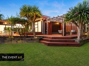 24 Chedworth Drive, Glenfield, Auckland