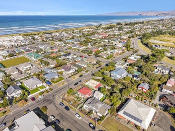 2/7 Collingwood Street, New Brighton, Christchurch