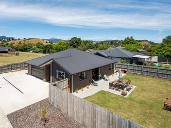 44 George Fyfe Way, Wakefield, Wakefield