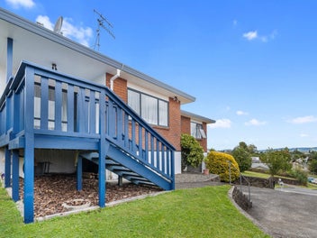 34 Redmond Street, Judea, Tauranga