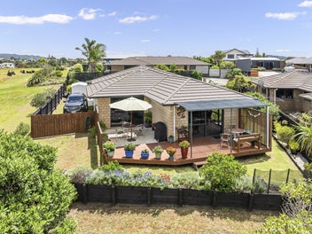 20 Dune Lake Place, Ruakaka
