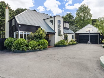 24 Lemonwood Place, The Gardens, Auckland