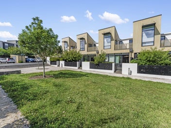 3 Nevill Road, Hobsonville, Auckland