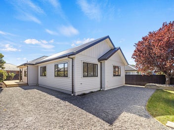 37 Sullivan Avenue, Woolston, Christchurch