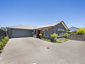 5 Arbuckle Road, Frimley, Hastings