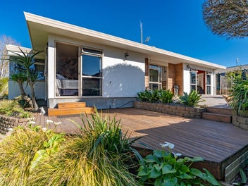 28 Ranui Street, Dinsdale, Hamilton