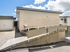 7 Tree Top Lane, Paparangi, Wellington
