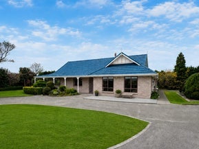 75 Grant Road, Hawera