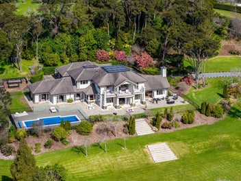 1 Pearson Road, Howick