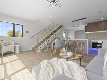 1/18 Hutchinsons Road, Bucklands Beach, Auckland