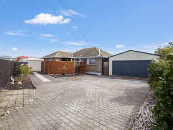 25 Lambeth Crescent, Northcote, Christchurch