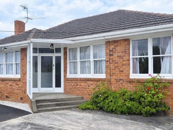 39 Birdwood Avenue, Papatoetoe, Auckland