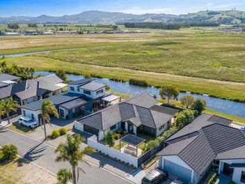 7 Senecio Way, Papamoa Beach, Papamoa