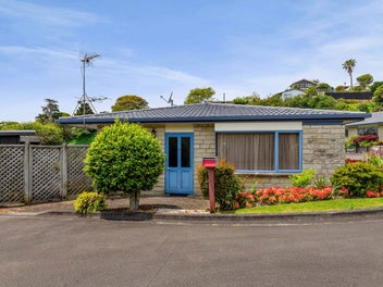 4/32 Mill Road, Lower Vogeltown, New Plymouth