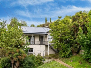 42 Ramsay Street, Dalmore, Dunedin