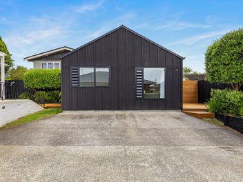 19 Metcalfe Road, Ranui, Auckland