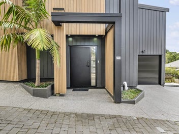 214 St Heliers Bay Road, Saint Heliers, Auckland