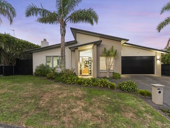 5 Chard Place, Flat Bush, Auckland