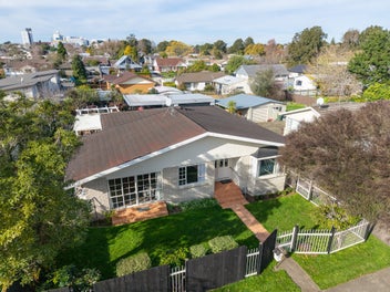 35 Alison Street, Hamilton Lake, Hamilton