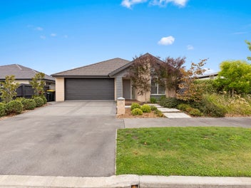14 Whitau Place, Marshland, Christchurch
